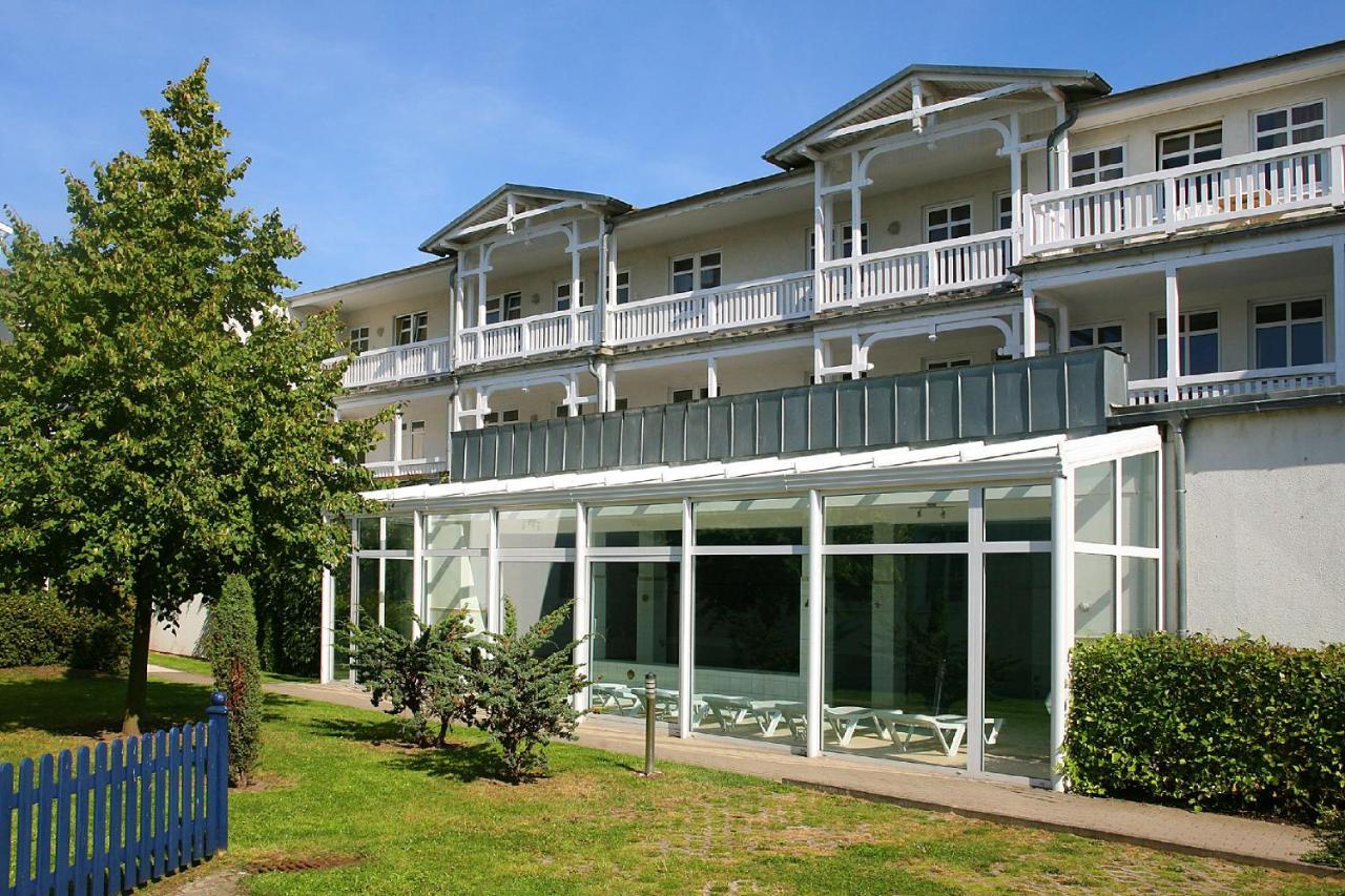 Ferienwohnung Mit Balkon, Gratis Nutzung Vom Ahoi Erlebnisbad Und Sauna In Sellin - Haus Strandeck Fewo 07 غورين المظهر الخارجي الصورة